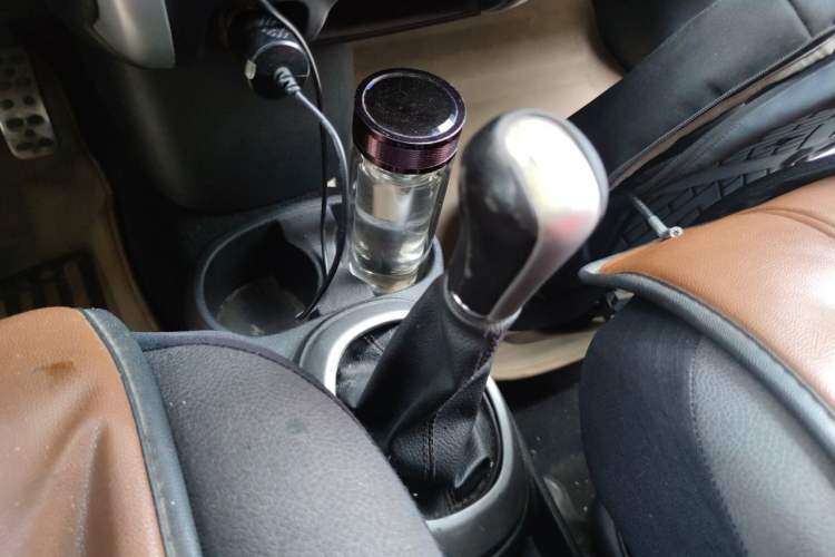 Used Great Wall M2 2010 1.5L Manual Luxury Edition Gear Lever