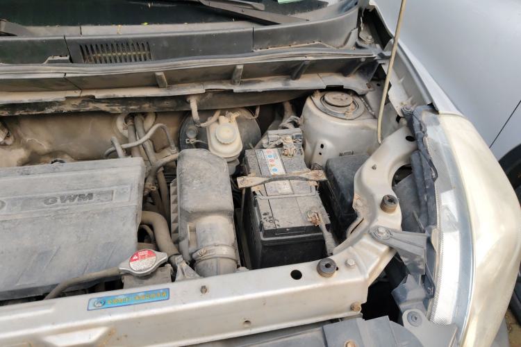 Used Great Wall M2 2010 1.5L CVT Luxury Edition Engine Bay Left