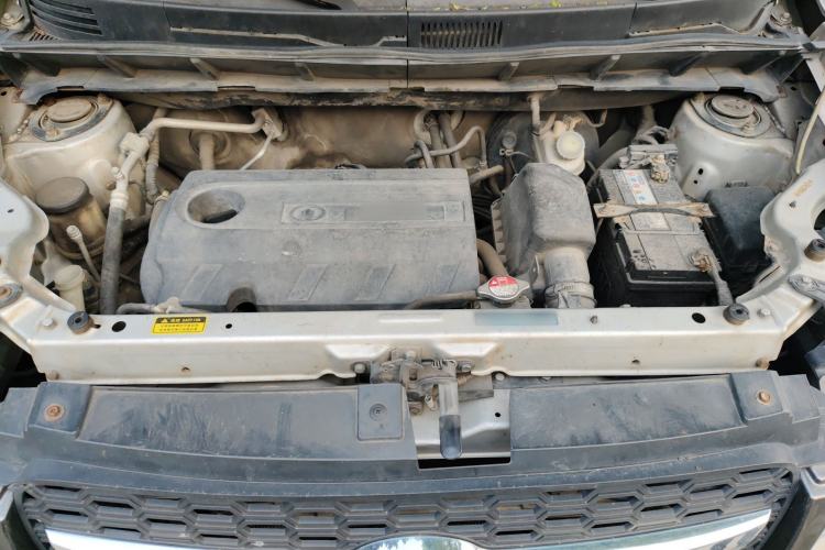 Used Great Wall M2 2010 1.5L CVT Luxury Edition Engine Bay