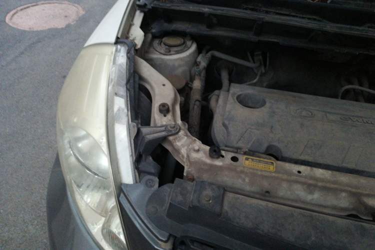 Used Great Wall M2 2010 1.5L CVT Luxury Edition Engine Bay Right