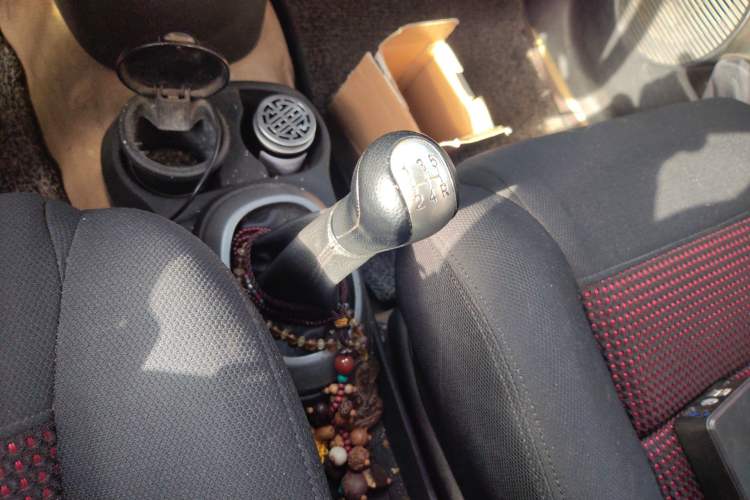 Used Great Wall M2 2010 1.5L Manual Luxury Edition Gear Lever