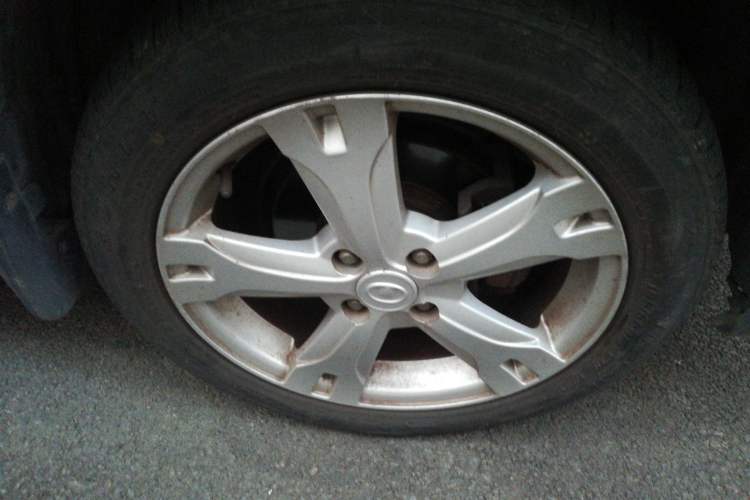 Used Great Wall M2 2010 1.5L CVT Luxury Edition Right Front Wheel Hub
