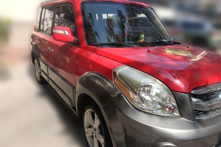 Used Great Wall M2 2012 1.5L CVT Urban Edition Front Right 45 Deg