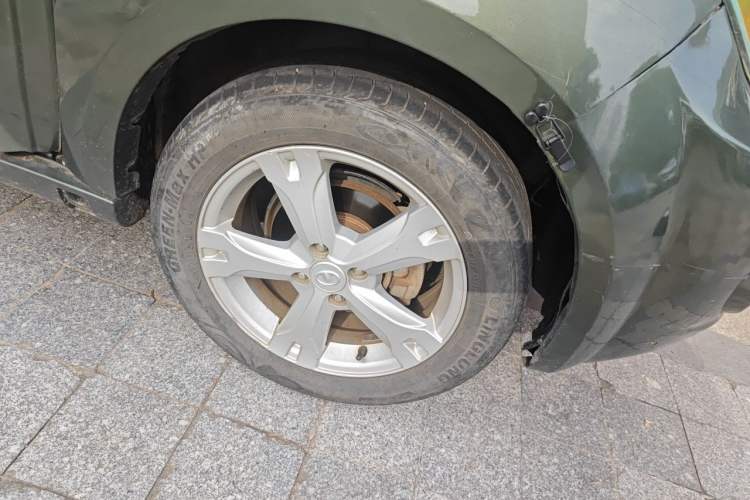 Used Great Wall M2 2012 1.5L Manual Urban Edition Right Front Wheel Hub