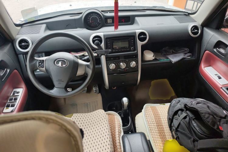 Used Great Wall M2 2012 1.5L Manual Urban Edition Center Console