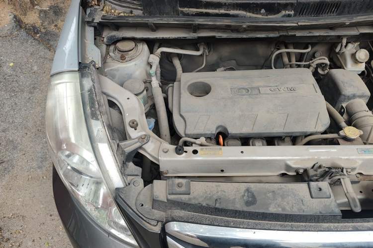 Used Great Wall M2 2012 1.5L Manual Urban Edition Engine Bay Right