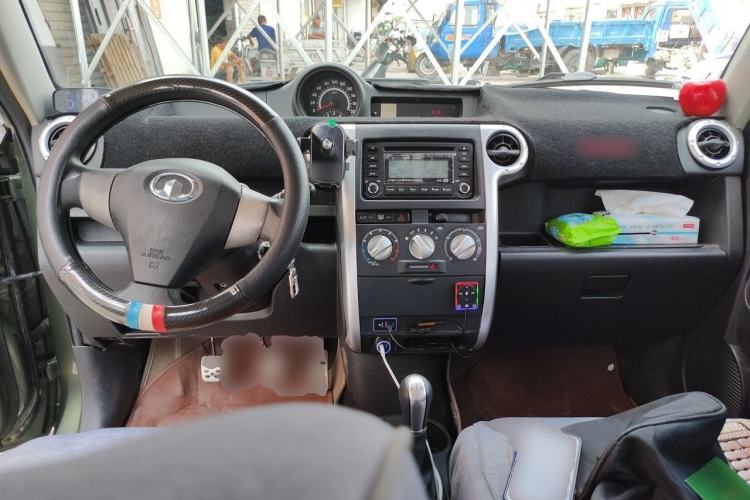 Used Great Wall M2 2012 1.5L Manual Urban Edition Center Console