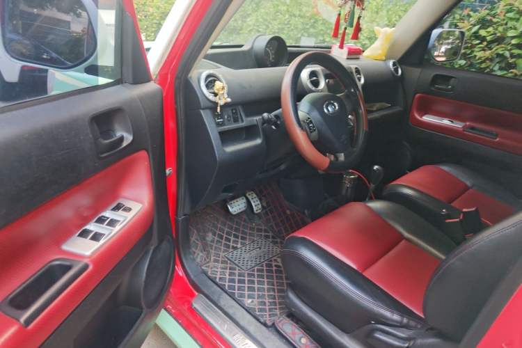 Used Great Wall M2 2012 1.5L CVT Urban Edition Driver Seat