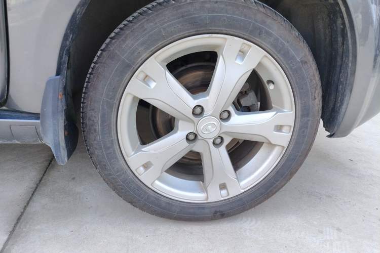 Used Great Wall M2 2012 1.5L Manual Urban Edition Right Front Wheel Hub