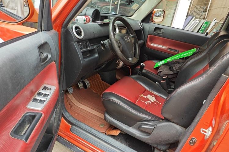 Used Great Wall M2 2012 1.5L Manual Urban Edition Driver Seat