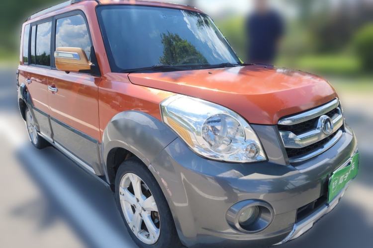 Used Great Wall M2 2012 1.5L CVT Urban Edition Front Right 45 Deg