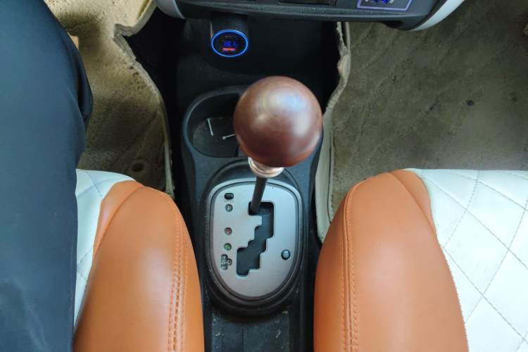 Used Great Wall M2 2012 1.5L CVT Urban Edition Gear Lever
