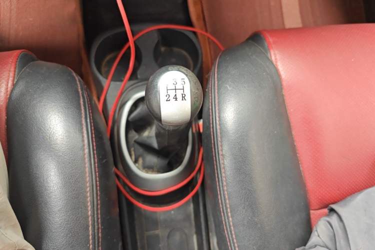 Used Great Wall M2 2012 1.5L Manual Urban Edition Gear Lever