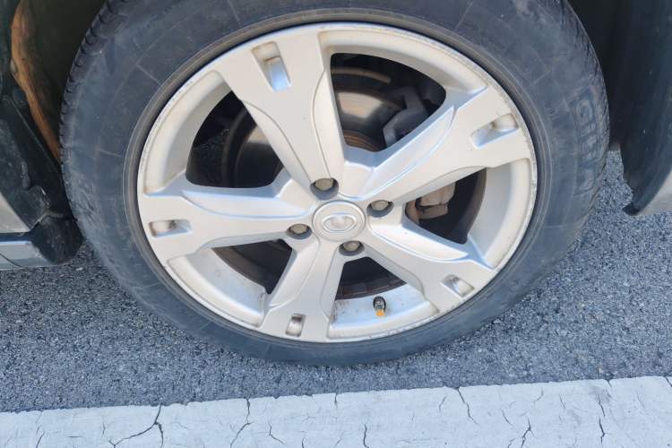 Used Great Wall M2 2012 1.5L CVT Urban Edition Right Front Wheel Hub