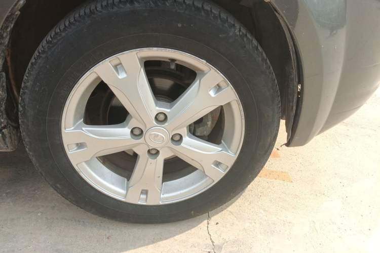 Used Great Wall M2 2012 1.5L Manual Urban Edition Right Front Wheel Hub