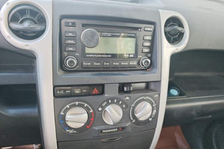 Used Great Wall M2 2012 1.5L Manual Urban Edition Audio And AC Panel