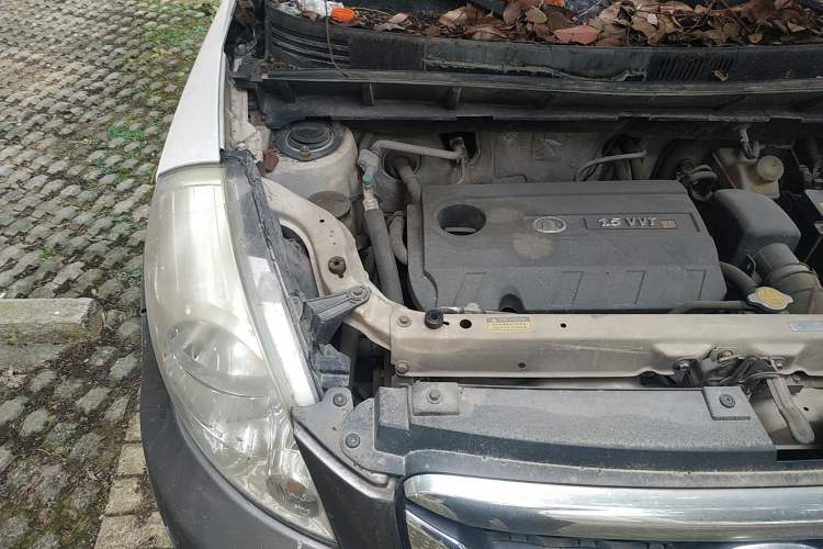 Used Great Wall M2 2012 1.5L Manual Urban Edition Engine Bay Right
