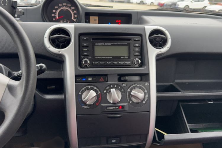 Used Great Wall M2 2012 1.5L Manual Urban Edition Interior 4