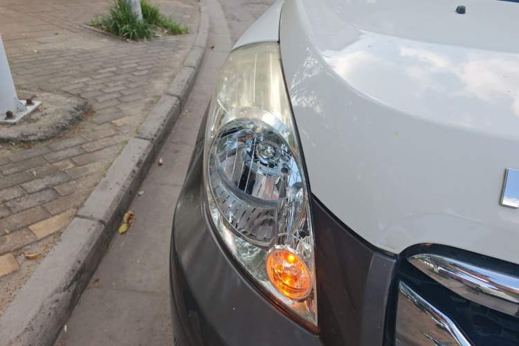 Used Great Wall M2 2012 1.5L Manual Urban Edition Right Front Headlight