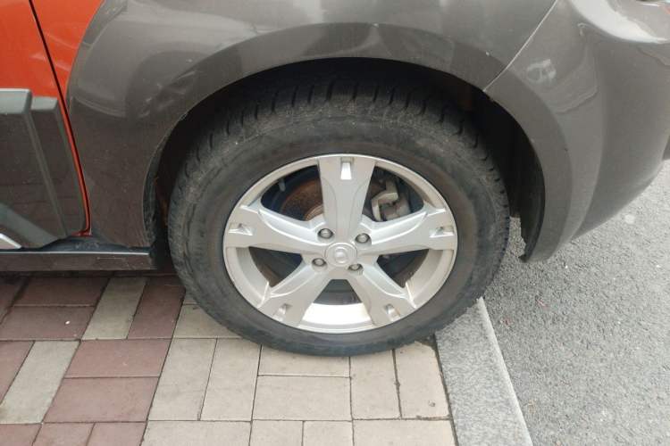 Used Great Wall M2 2012 1.5L Manual Urban Edition Right Front Wheel Hub