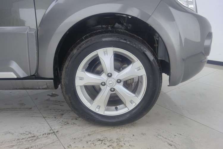 Used Great Wall M2 2013 1.5L Manual Navigation Version Left Front Wheel Hub