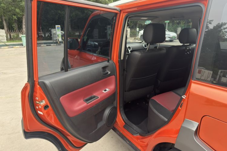 Used Great Wall M2 2013 1.5L Manual Navigation Version Interior 11