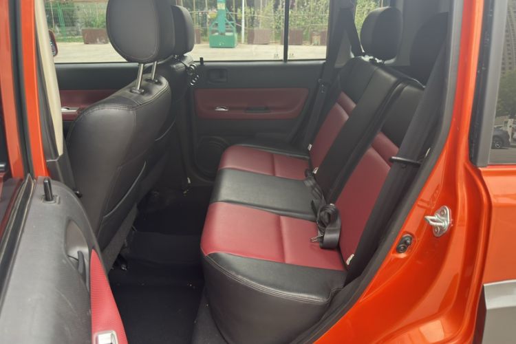 Used Great Wall M2 2013 1.5L Manual Navigation Version Interior 6