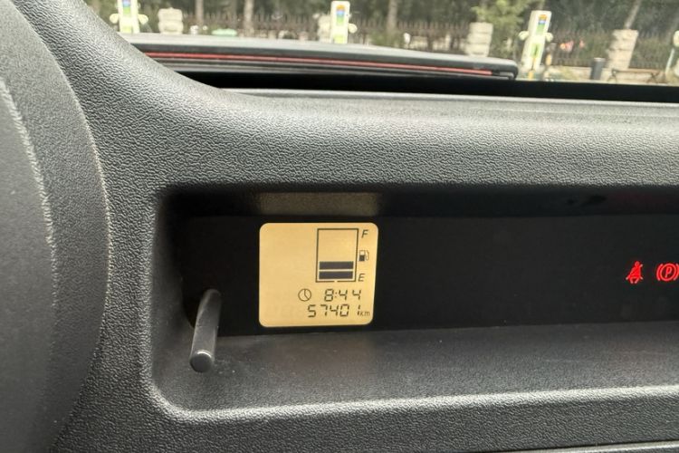 Used Great Wall M2 2013 1.5L Manual Navigation Version Odometer Close Up