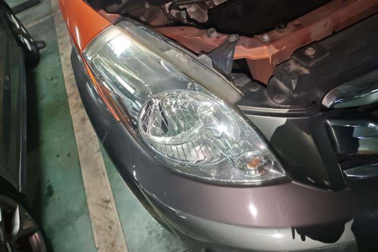 Used Great Wall M2 2013 1.5L Manual Navigation Version Right Front Headlight
