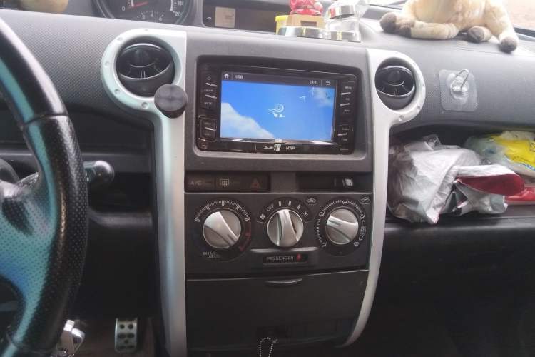 Used Great Wall M2 2013 1.5L Manual Navigation Version Audio And AC Panel