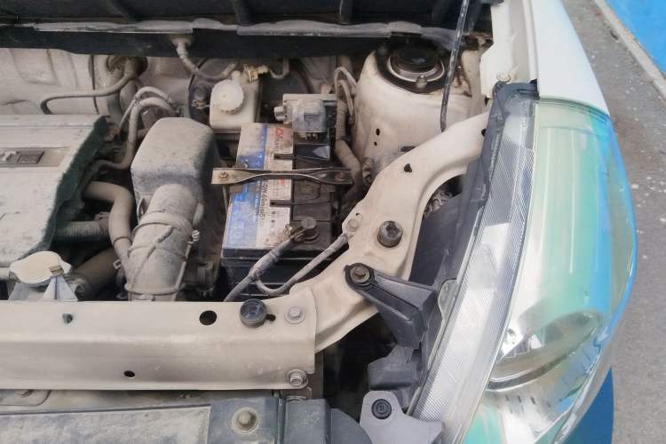 Used Great Wall M2 2013 1.5L Manual Navigation Version Engine Bay Left
