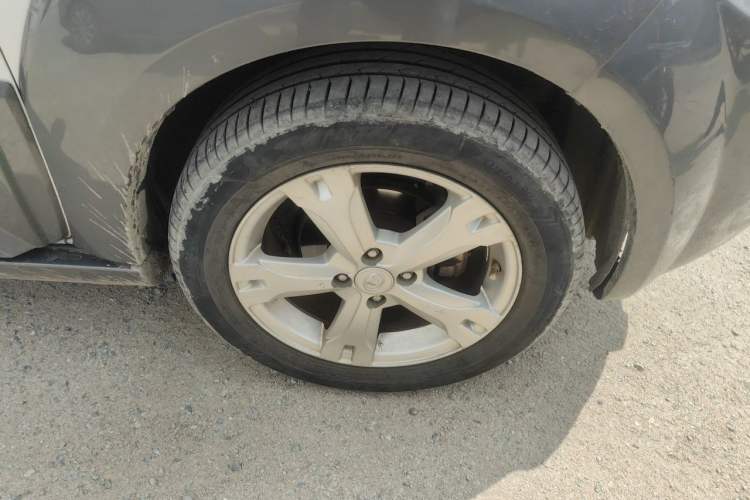 Used Great Wall M2 2014 1.5L Manual Urban Edition Right Front Wheel Hub