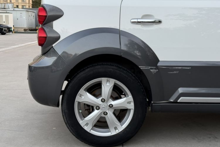 Used Great Wall M2 2014 1.5L Manual Elite Edition Exterior 8