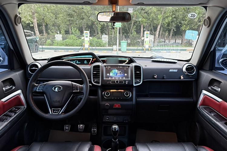 Used Great Wall M2 2014 1.5L Manual Elite Edition Interior 12