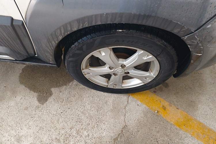 Used Great Wall M2 2014 1.5L Manual Urban Edition Right Front Wheel Hub