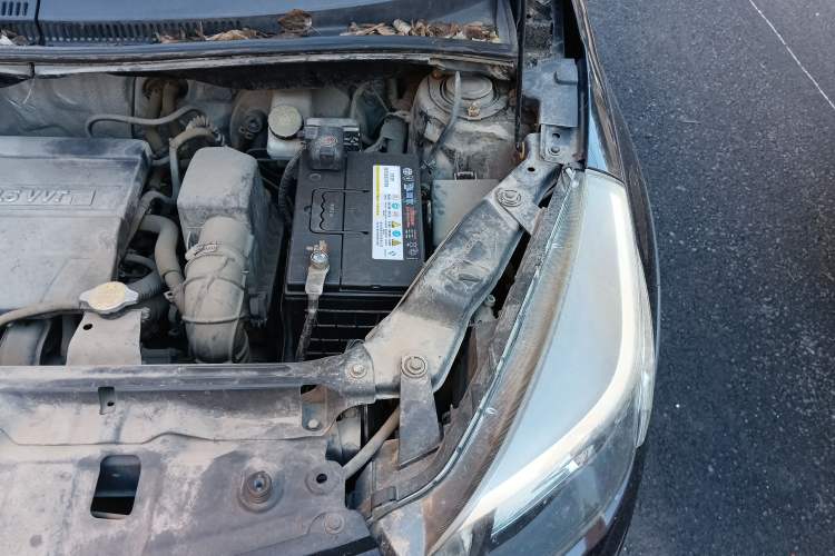 Used Great Wall M4 2012 1.5L Manual Luxury Version Engine Bay Left