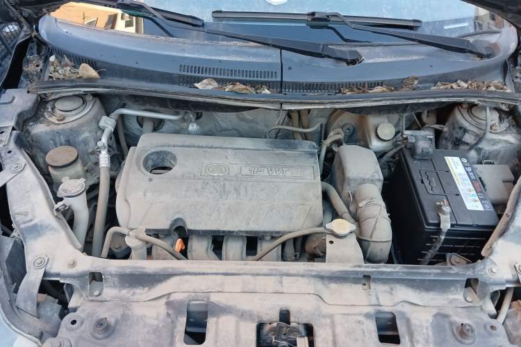 Used Great Wall M4 2012 1.5L Manual Luxury Version Engine Bay