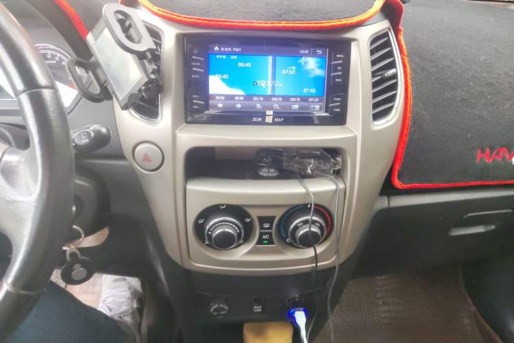 Used Great Wall M4 2012 1.5L Manual Luxury Version Audio And AC Panel