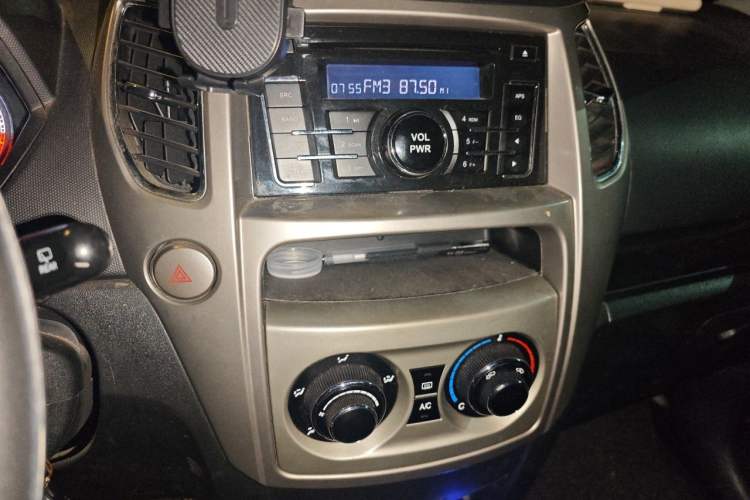 Used Great Wall M4 2012 1.5L Manual Comfort Version Audio And AC Panel