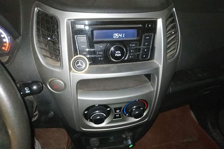 Used Great Wall M4 2012 1.5L Manual Comfort Version Audio And AC Panel