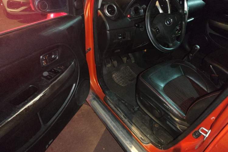 Used Great Wall M4 2012 1.5L Manual Comfort Version Driver Seat