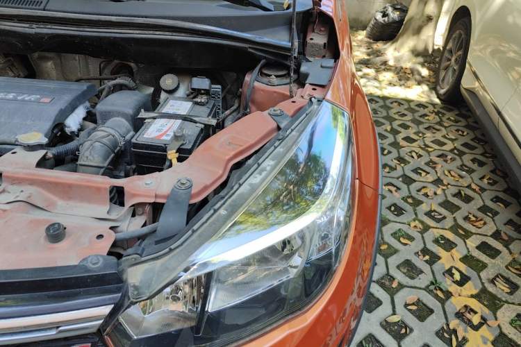 Used Great Wall M4 2012 1.5L Manual Luxury Version Engine Bay Left