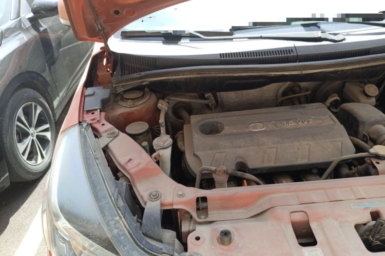 Used Great Wall M4 2012 1.5L Manual Luxury Version Engine Bay Right