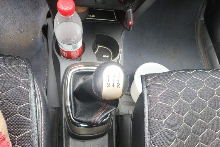 Used Great Wall M4 2012 1.5L Manual Luxury Version Gear Lever