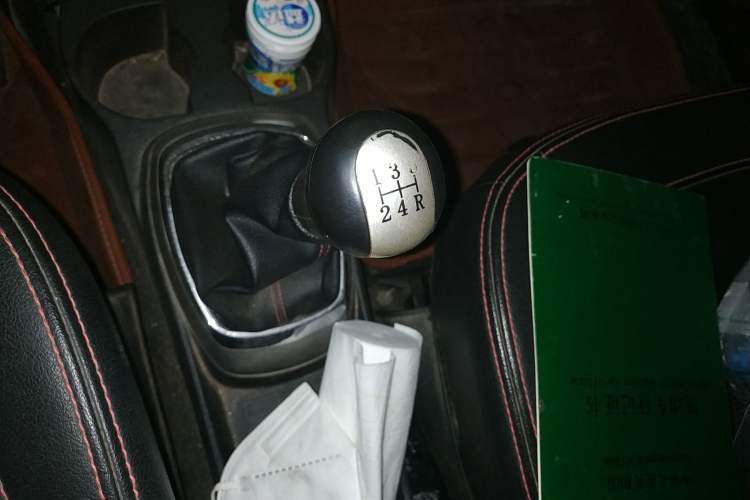 Used Great Wall M4 2012 1.5L Manual Comfort Version Gear Lever