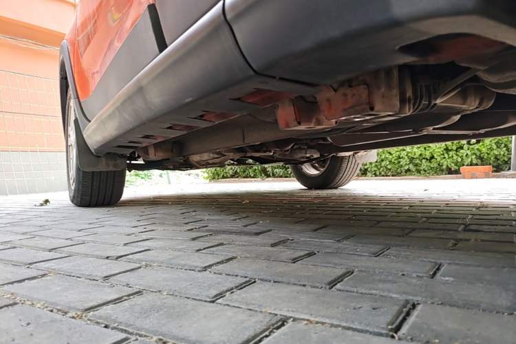 Used Great Wall M4 2012 1.5L Manual Luxury Version Left Side Sill