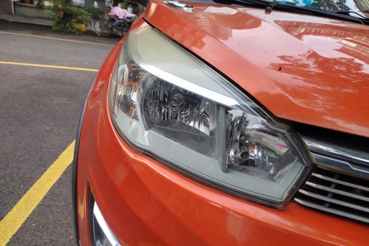 Used Great Wall M4 2012 1.5L Manual Comfort Version Right Front Headlight