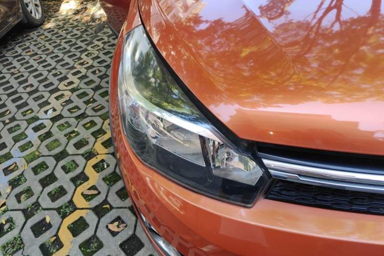 Used Great Wall M4 2012 1.5L Manual Luxury Version Right Front Headlight