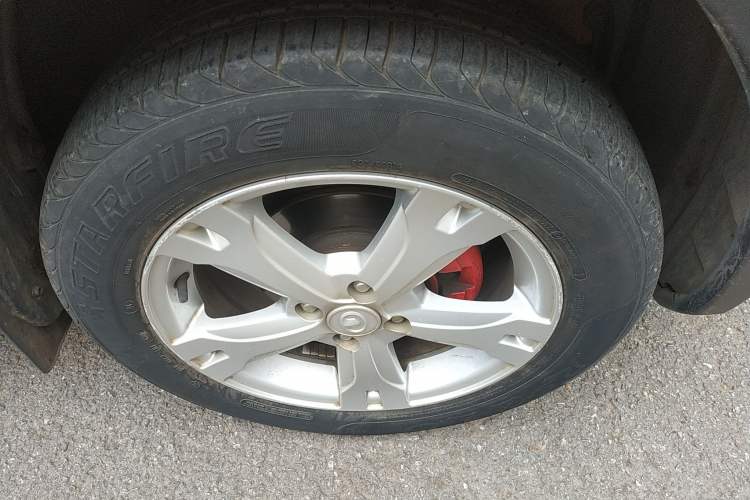 Used Great Wall M4 2012 1.5L Manual Luxury Version Right Front Wheel Hub