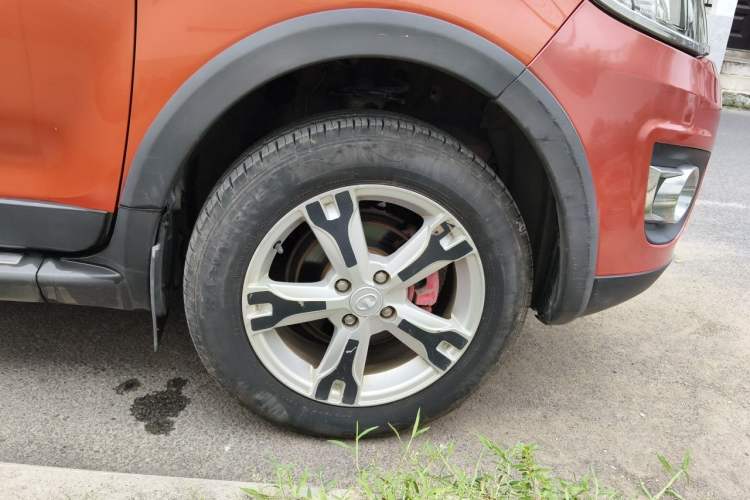 Used Great Wall M4 2012 1.5L Manual Comfort Version Right Front Wheel Hub